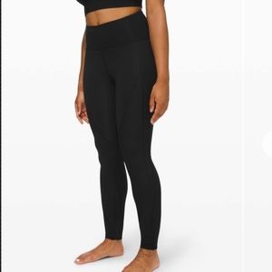 NWT Lululemon Wunder Under High-Rise Tight *Ribbed 28", size 6 Black.